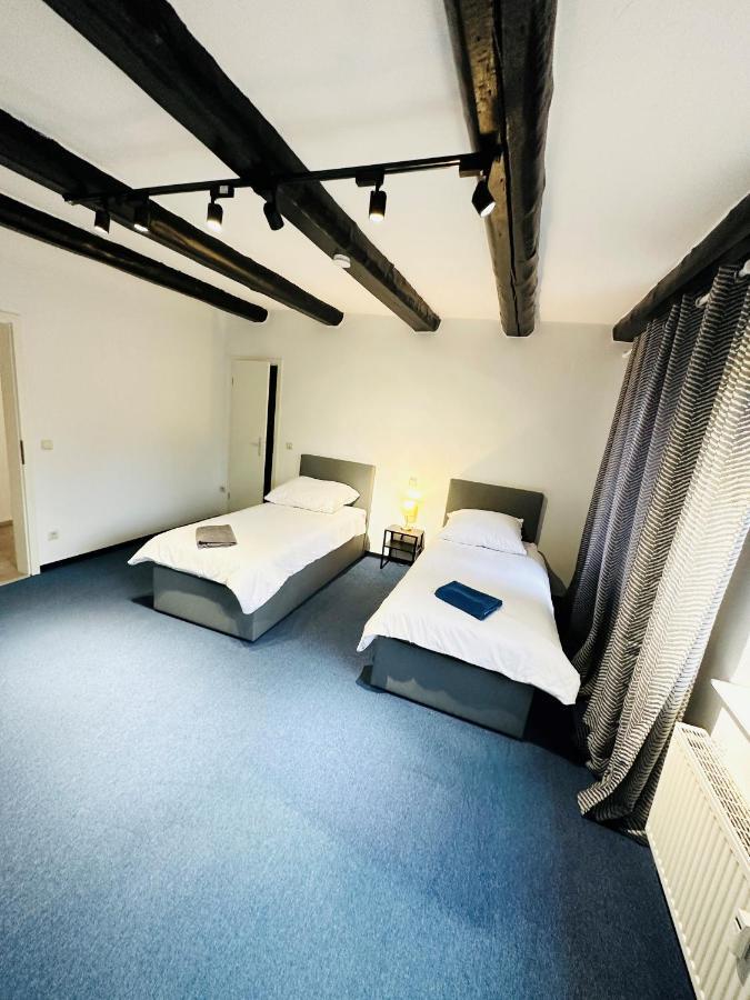 Loewen Unterkunft Braunschweig Exteriör bild